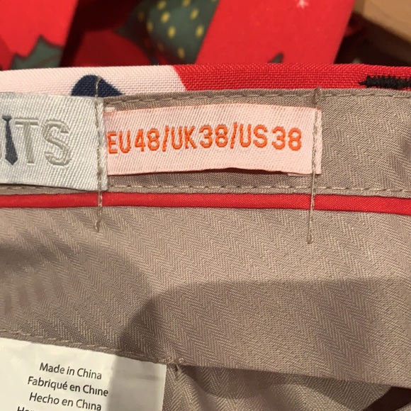 OppoSuits Red Christmas Suit with Snowman and Tree Design - Picture 5 of 10